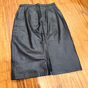 Vintage Elegant Black Leather Skirt